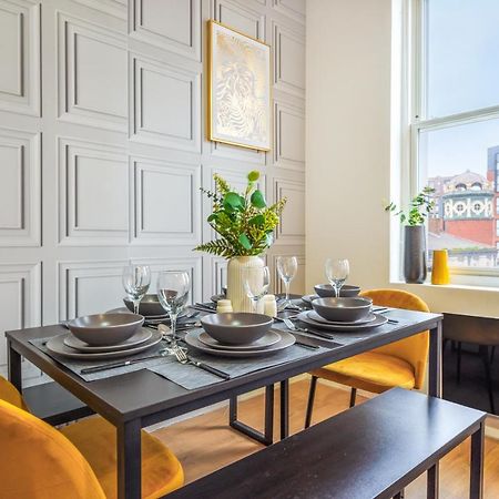 Spacious City Centre Apartment - Sleeps 8 리버풀 외부 사진